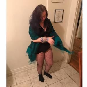 Meet your Posher, Danielle